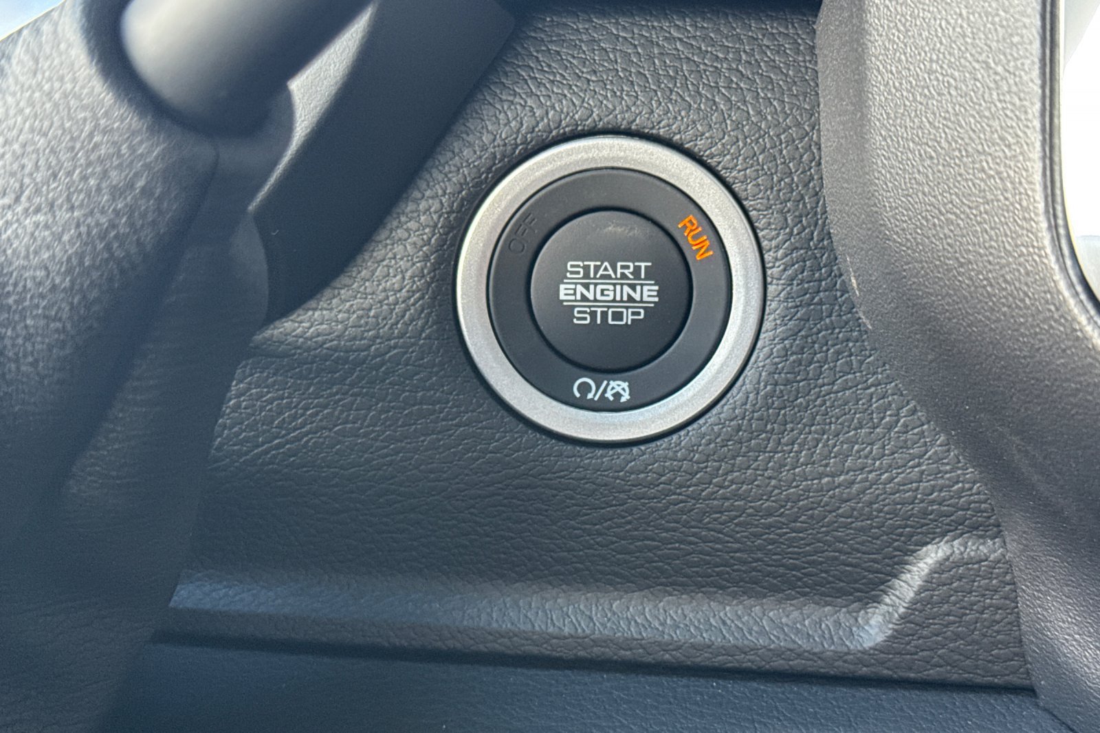 New 2027 RAM 3500 Laramie AWD/4WD image 21