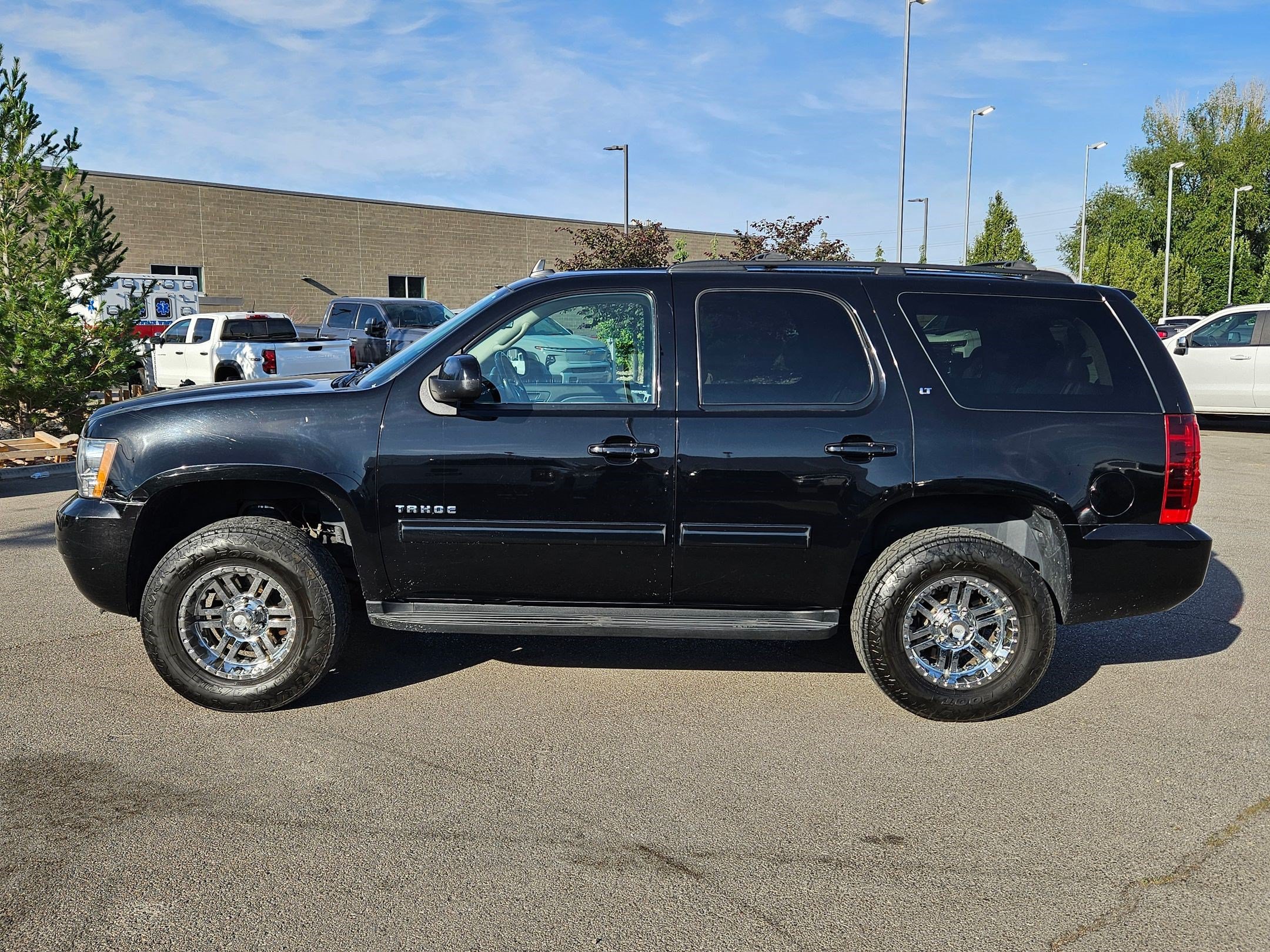 Used 2013 Chevrolet Tahoe LT AWD/4WD image 7