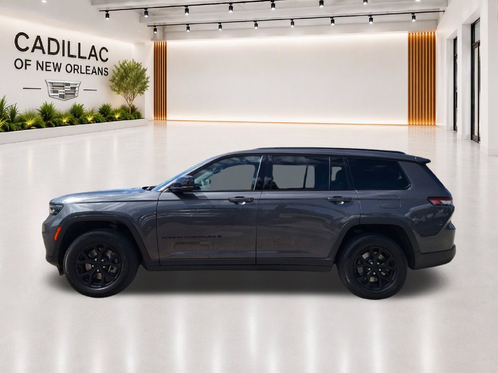 Used 2024 Jeep Grand Cherokee L Laredo AWD/4WD image 6