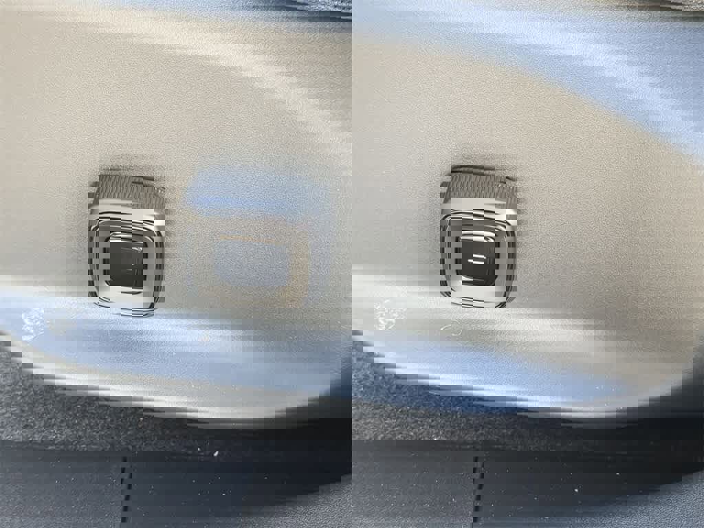 New 2026 Volvo EX30 Plus image 16