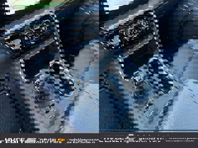 Used 2024 GMC Sierra 1500 Denali image 21