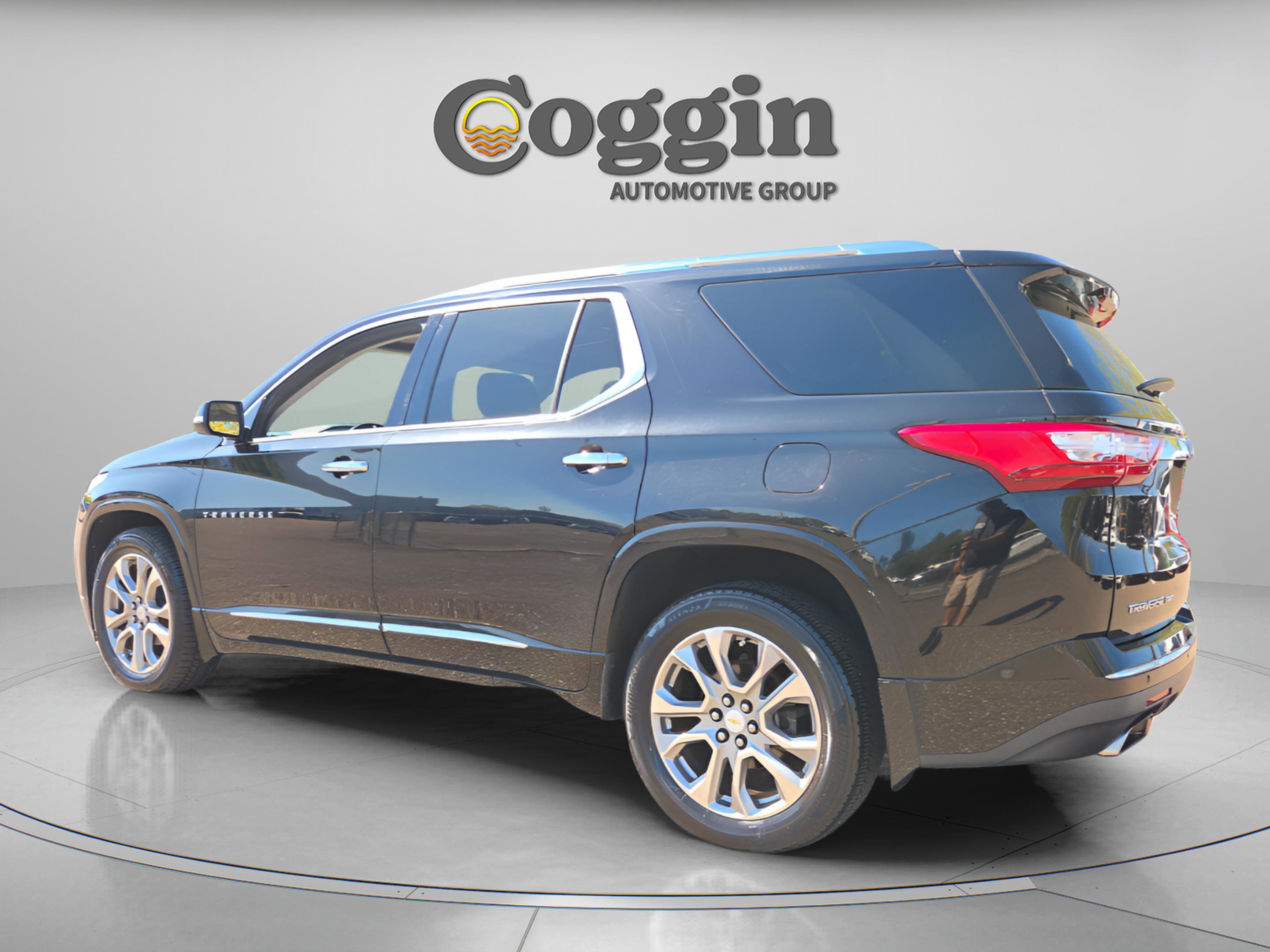 Used 2018 Chevrolet Traverse Premier image 3