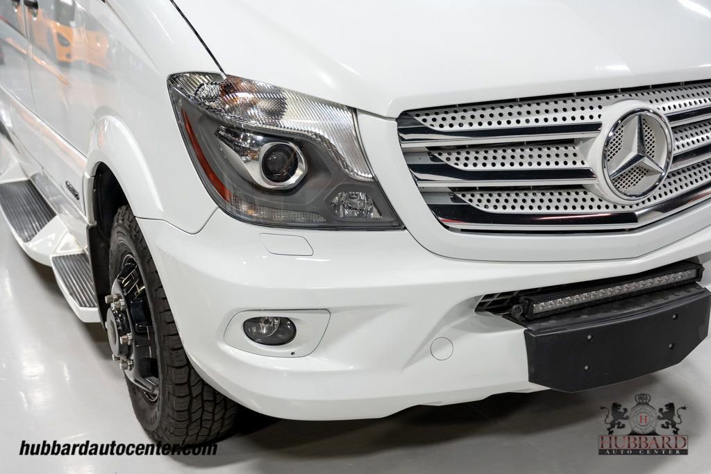 Used 2018 Mercedes-Benz Sprinter 3500 image 14