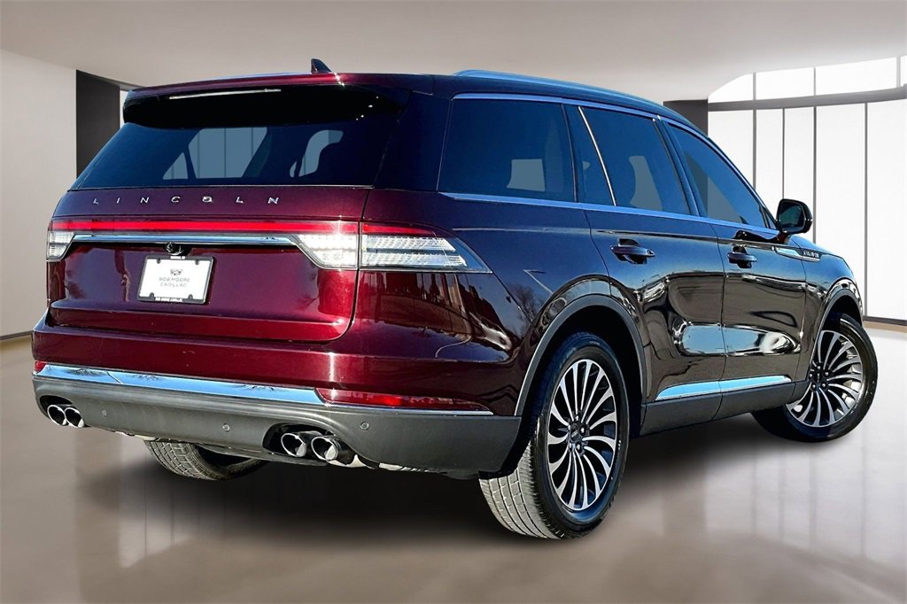 Used 2020 Lincoln Aviator Reserve image 2