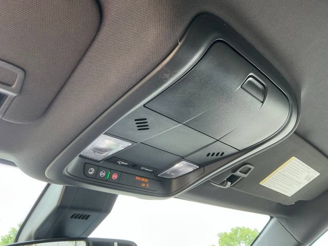 Used 2024 Chevrolet Equinox RS FWD image 30