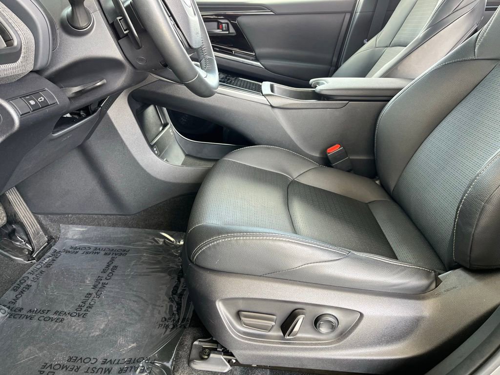 Certified 2023 Subaru Solterra AWD image 14