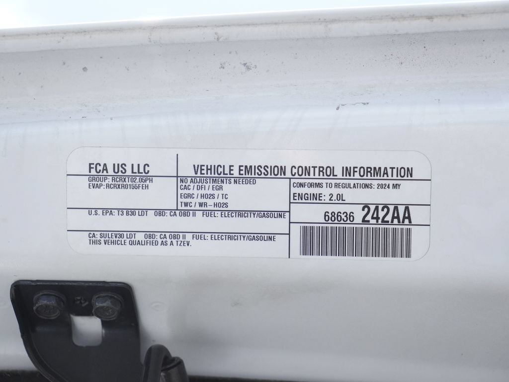 Used 2024 Jeep Wrangler Unlimited AWD/4WD image 40