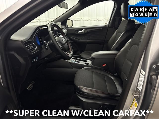 Used 2024 Ford Escape ST-Line w/ Tech Pack #1 AWD/4WD image 30
