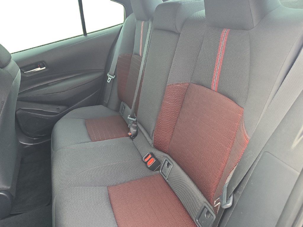 Used 2025 Toyota Corolla SE FWD image 14