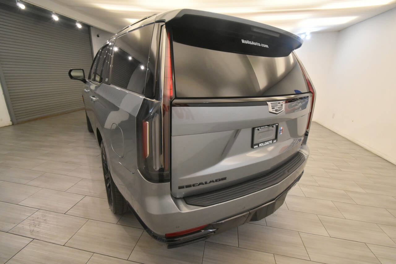 Used 2023 Cadillac Escalade Sport Platinum w/ LPO, ONYX Package AWD/4WD image 3