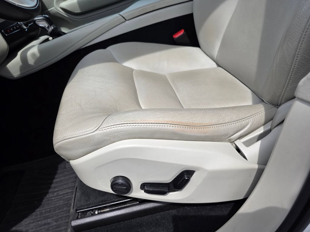 Used 2020 Volvo XC90 T5 Momentum w/ Protection Package Premier AWD/4WD image 14