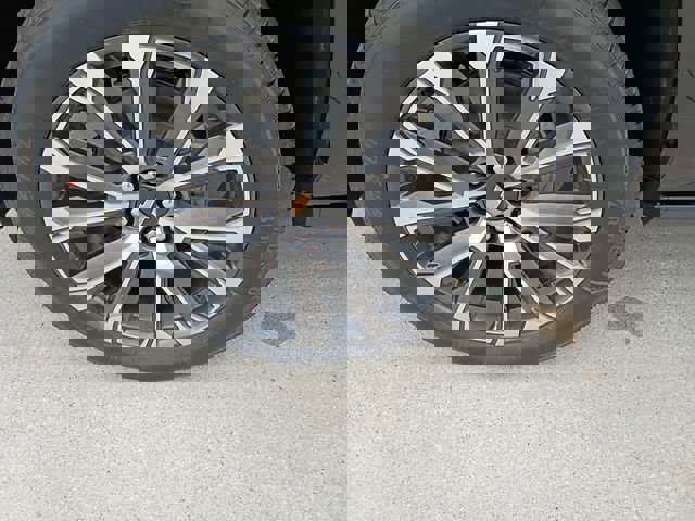 New 2026 Chevrolet Suburban High Country image 6