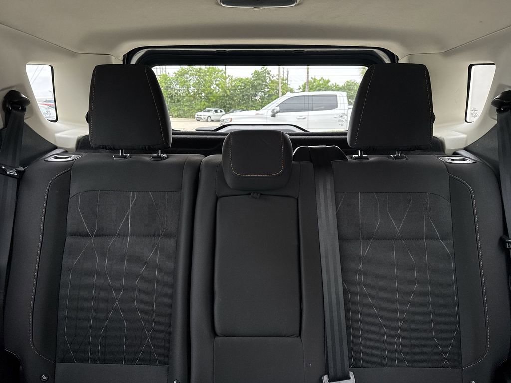 Used 2021 Ford EcoSport SE w/ SE Convenience Package FWD image 18