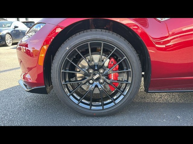 New 2026 MAZDA MX-5 Miata Club w/ Interior Package RWD image 14