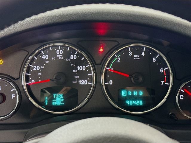 Used 2012 Jeep Liberty Limited w/ Tire & Wheel Group AWD/4WD image 12