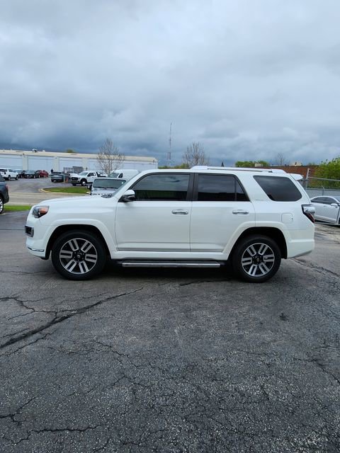 Used 2016 Toyota 4Runner Limited AWD/4WD image 7