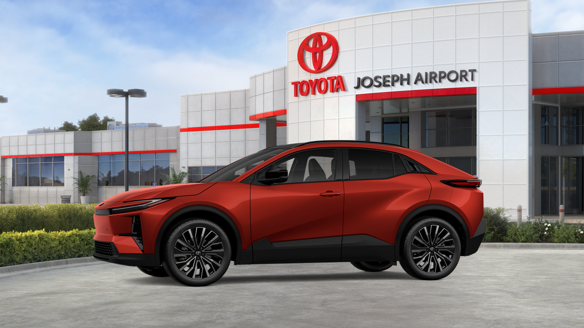 New 2026 Toyota C-HR AWD/4WD image 24
