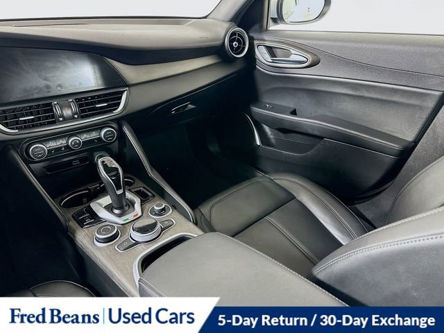 Used 2023 Alfa Romeo Giulia Ti image 26