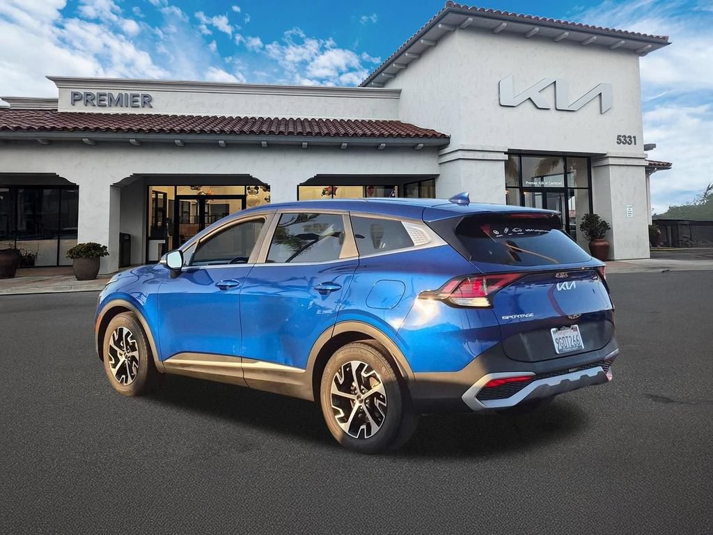 Certified 2023 Kia Sportage EX FWD image 6
