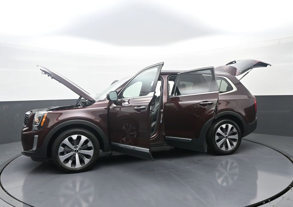 Used 2020 Kia Telluride S AWD/4WD image 41