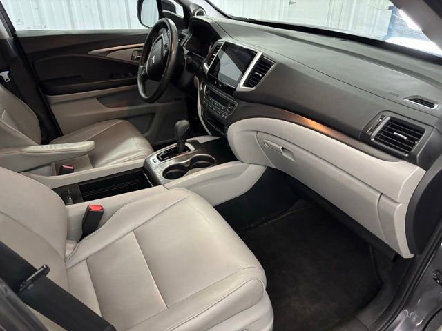 Used 2017 Honda Pilot EX-L image 28