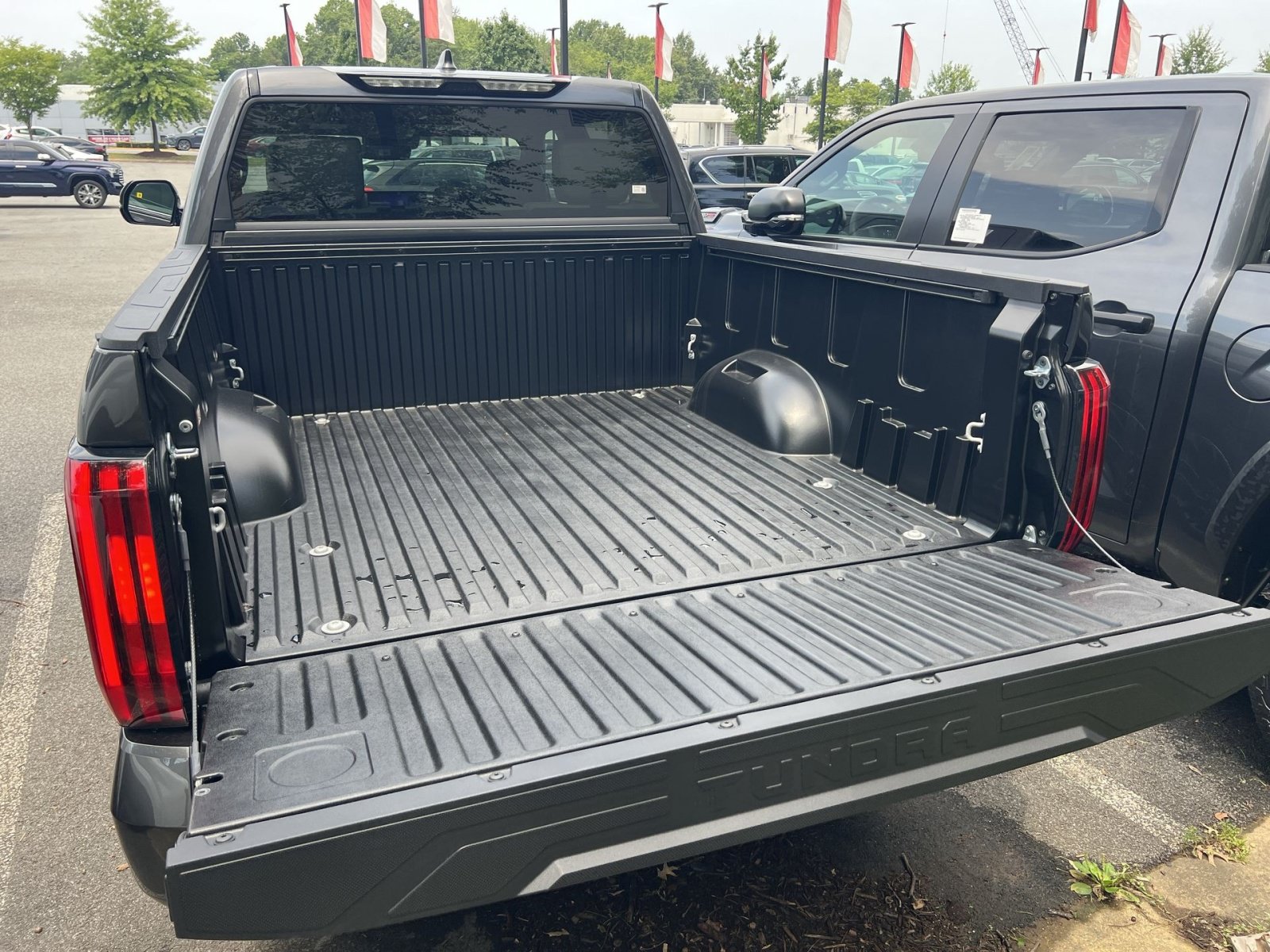 New 2026 Toyota Tundra Limited AWD/4WD image 20