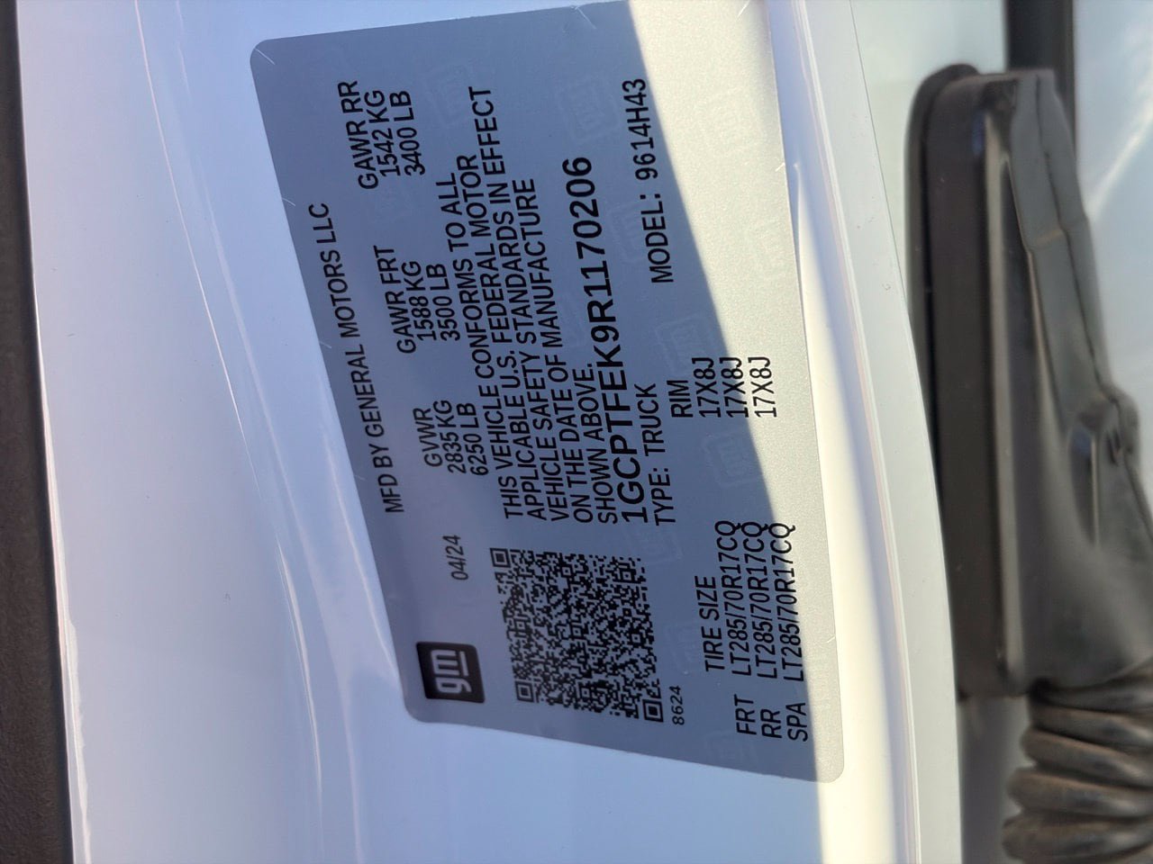 Used 2024 Chevrolet Colorado ZR2 w/ ZR2 Convenience Package III AWD/4WD image 10