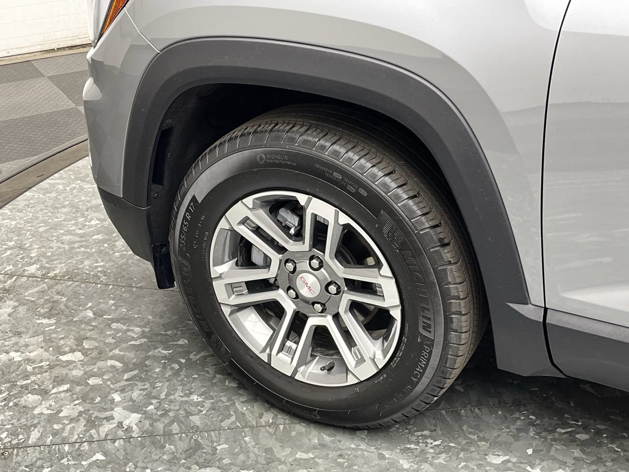Certified 2025 GMC Terrain Elevation AWD/4WD image 30
