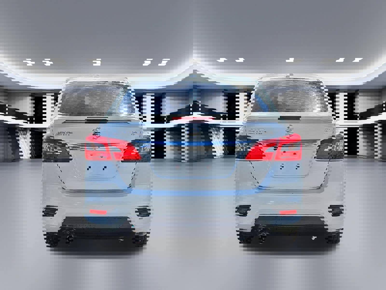 Used 2017 Nissan Sentra SR image 5