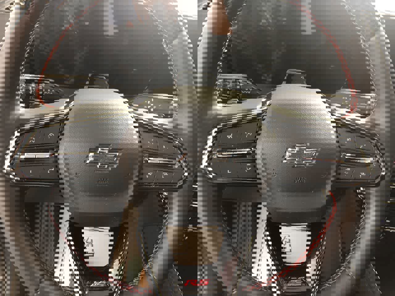 Used 2024 Chevrolet Traverse RS image 15