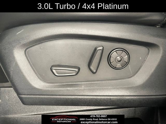 Used 2022 Ford Explorer Platinum w/ Equipment Group 601A image 35