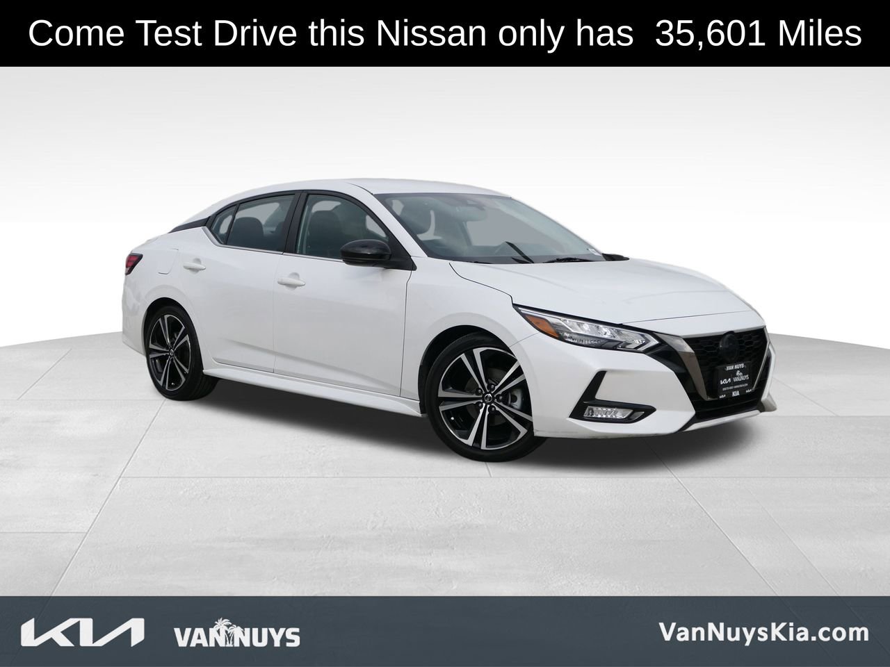 Used 2022 Nissan Sentra SR image 1