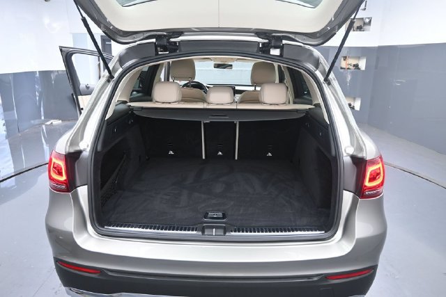 Certified 2020 Mercedes-Benz GLC 300 image 22