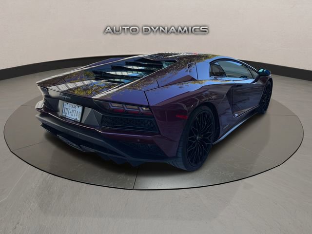 Used 2018 Lamborghini Aventador S image 4
