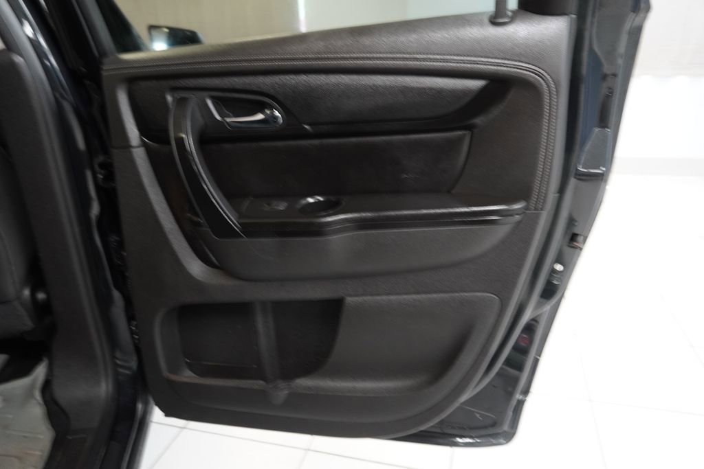 Used 2013 GMC Acadia SLE image 31