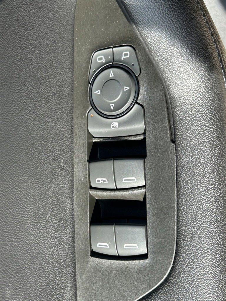 Used 2020 Chevrolet Blazer LT image 21