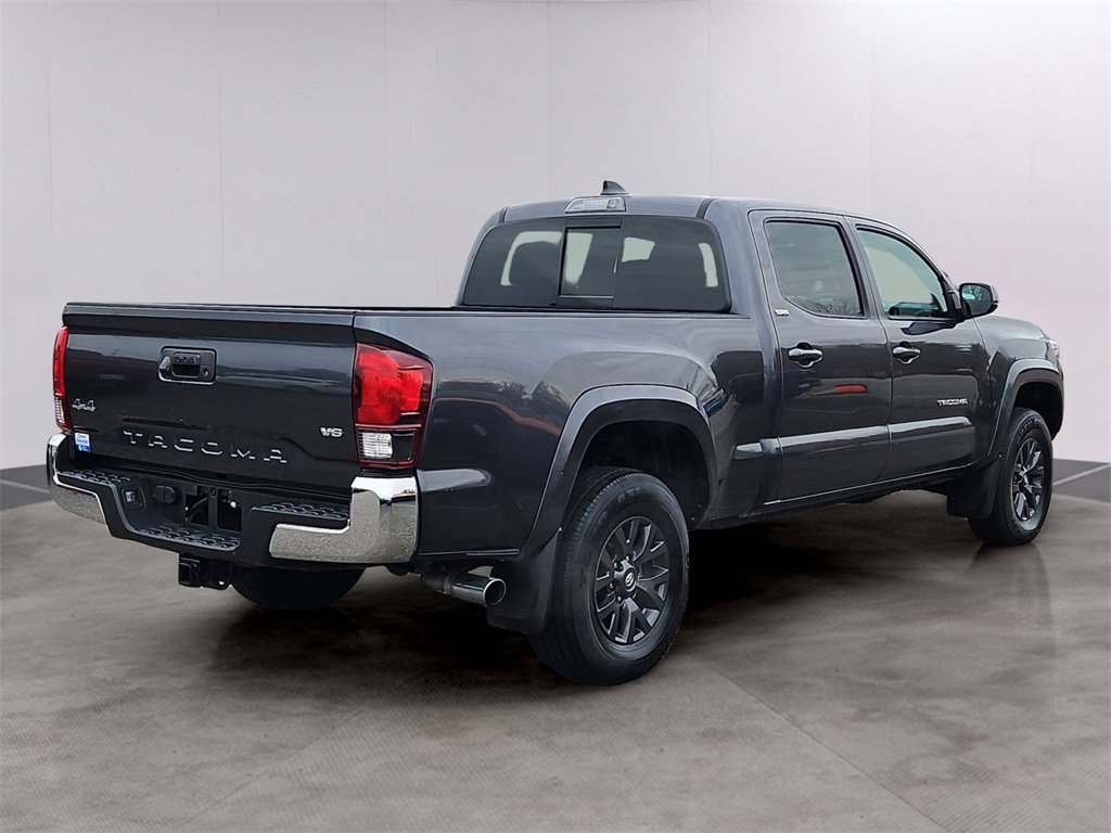 Used 2022 Toyota Tacoma SR5 image 4