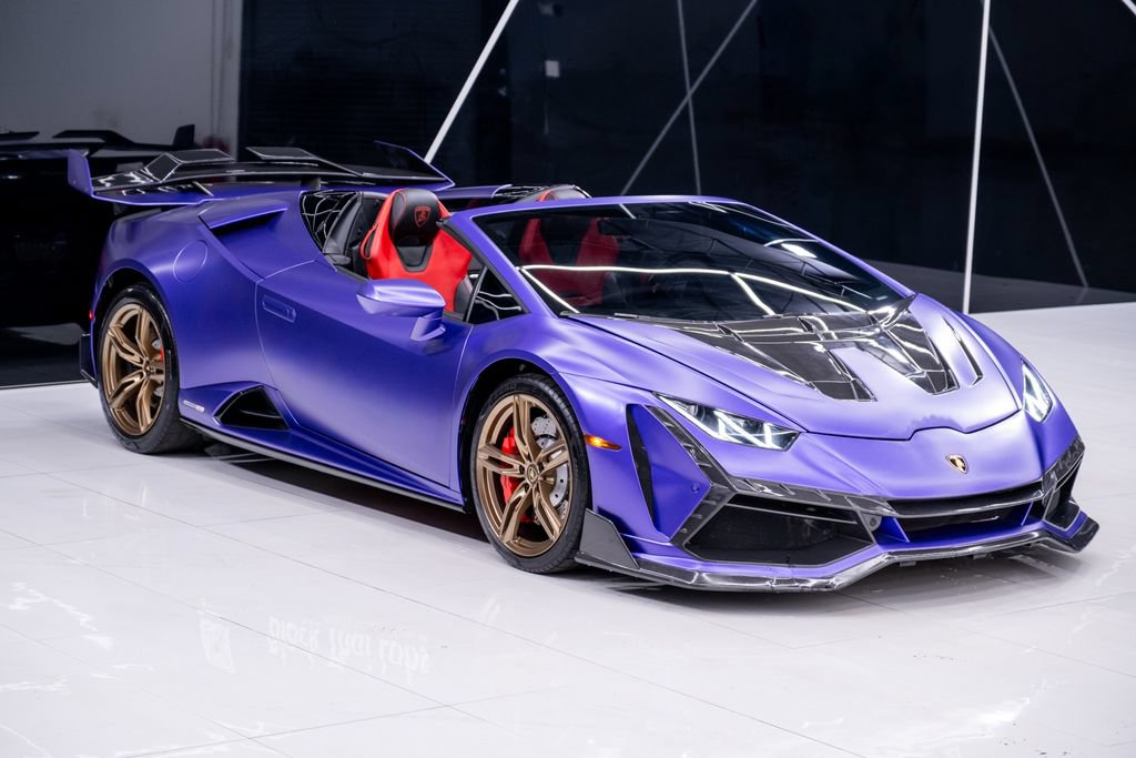 Used 2021 Lamborghini Huracan EVO RWD image 7