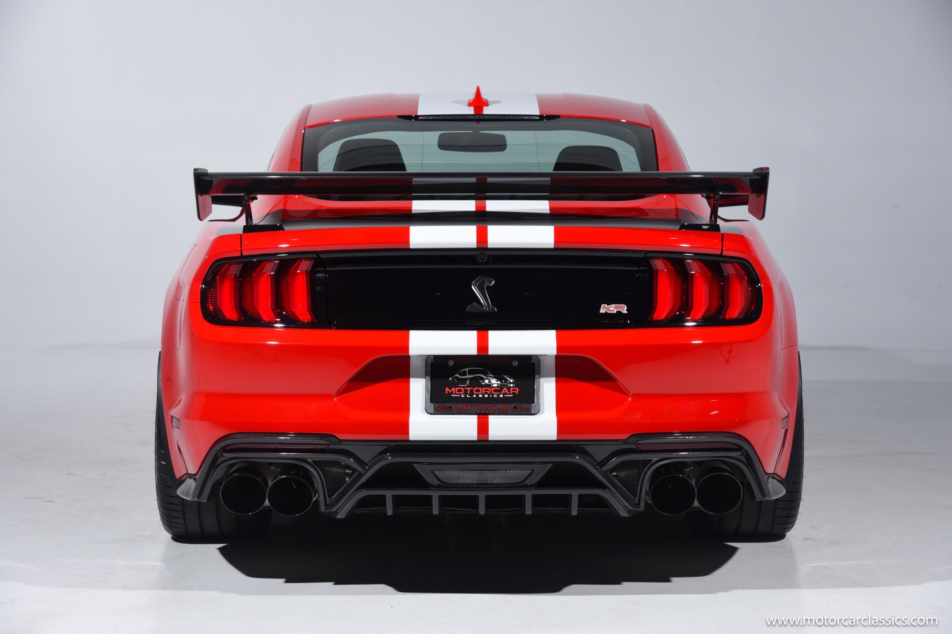 Used 2021 Ford Mustang Shelby GT500 w/ Carbon Fiber Track Pack image 5