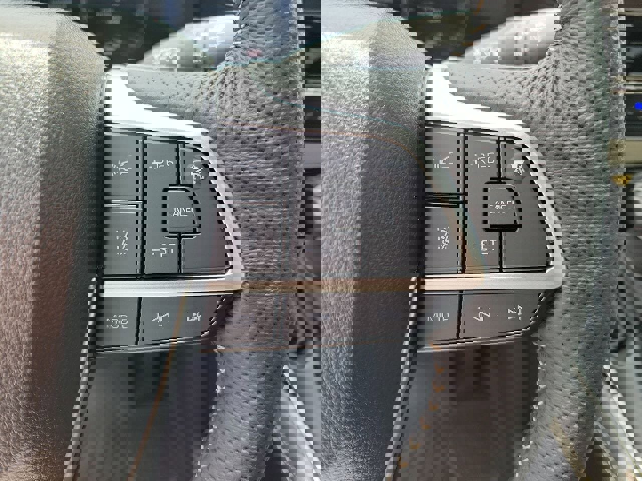 New 2026 Toyota Sienna Limited image 23