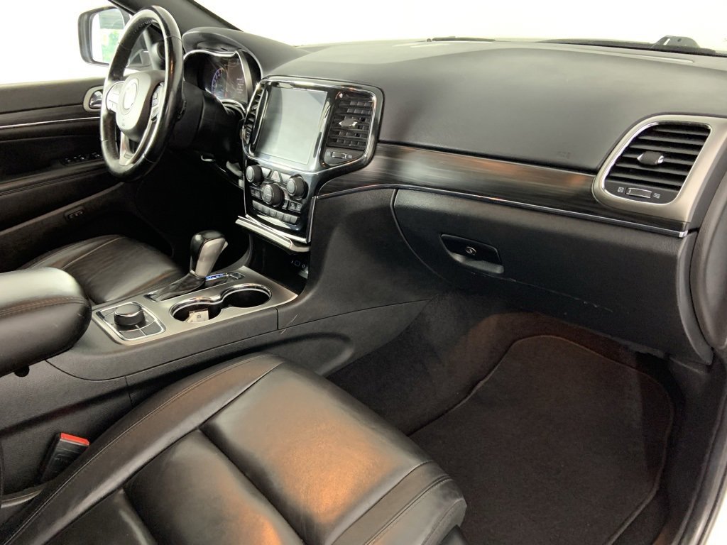 Used 2021 Jeep Grand Cherokee Limited image 27