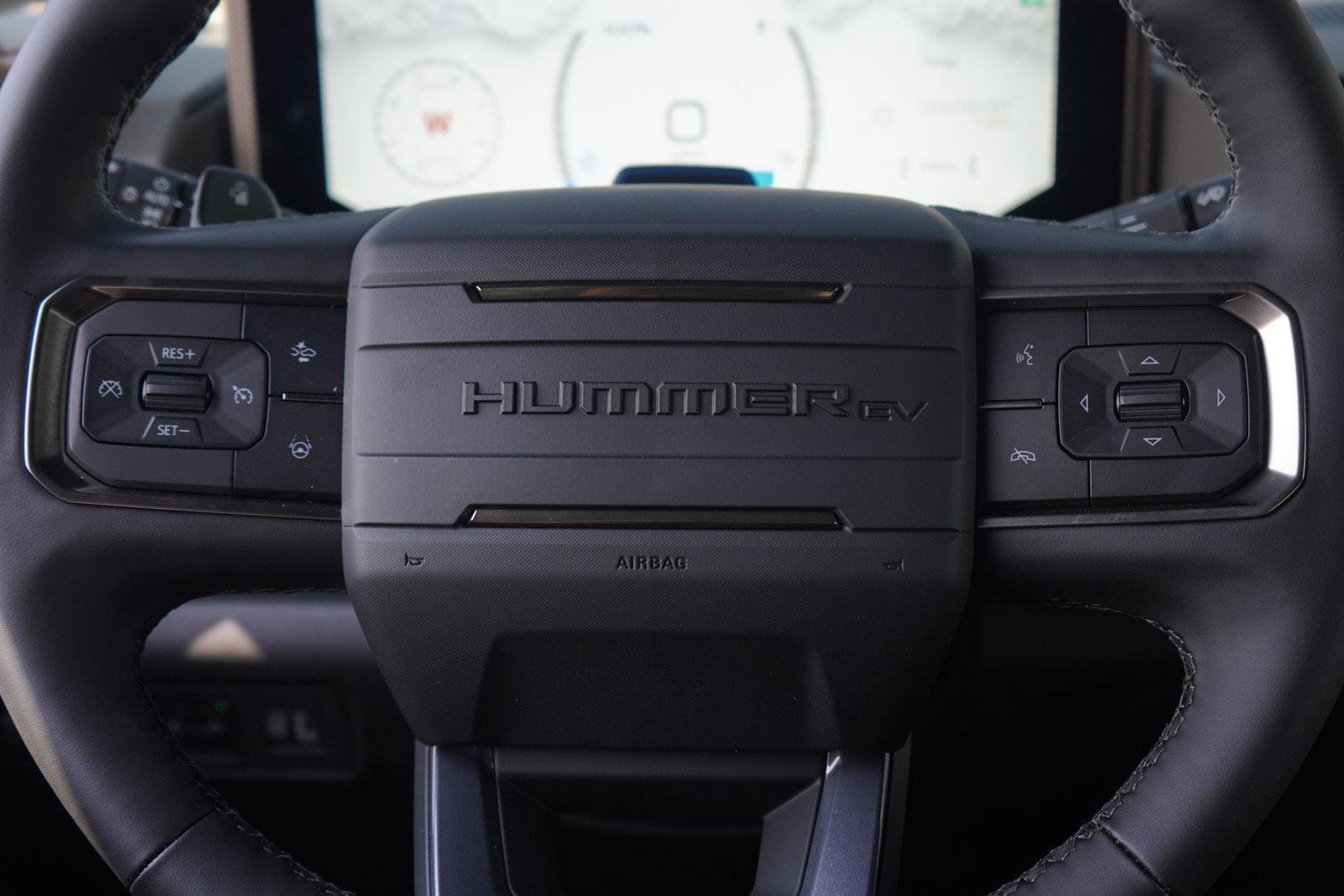 New 2025 GMC Hummer EV 2X w/ LPO, Dark Essentials Package image 15