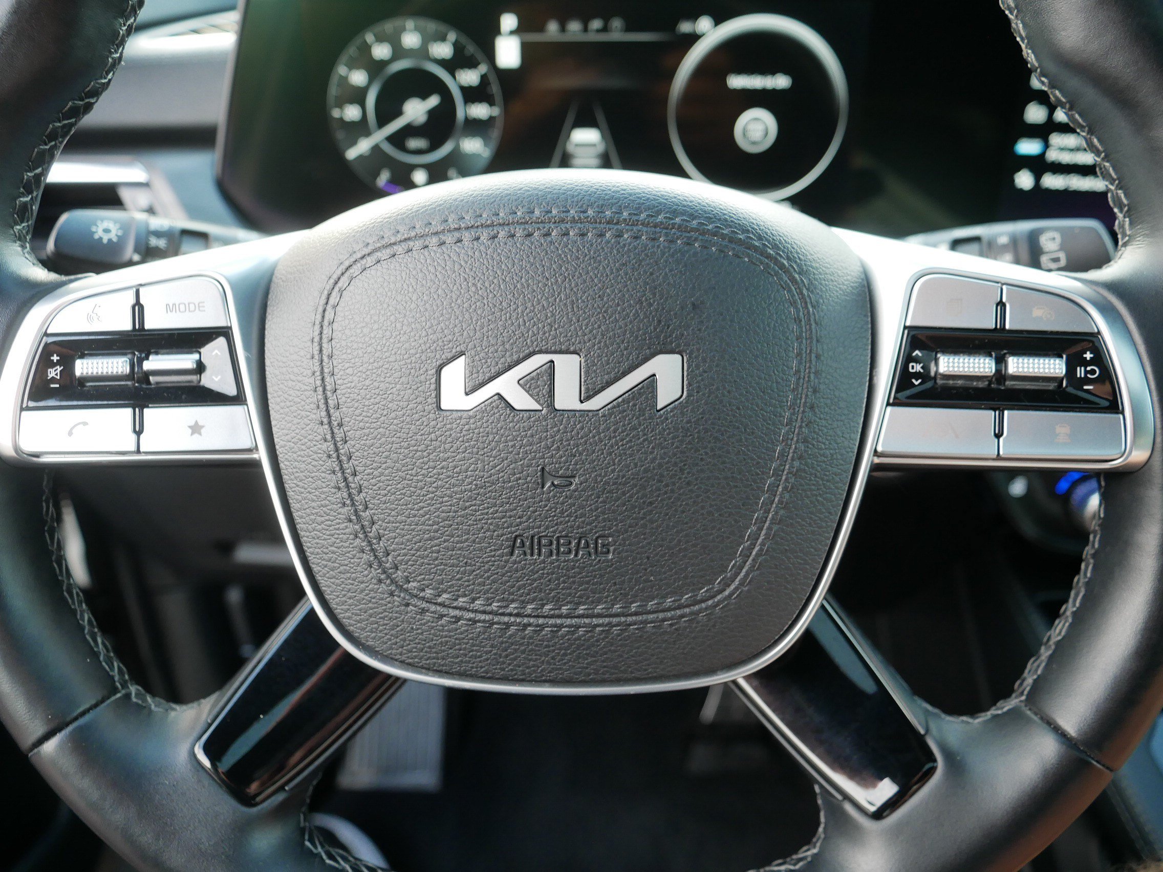 Certified 2024 Kia Telluride SX Prestige X-Line AWD/4WD image 25