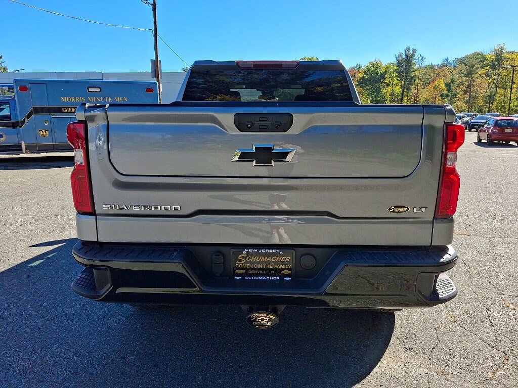 Used 2024 Chevrolet Silverado 1500 LT Trail Boss w/ Protection Package AWD/4WD image 6