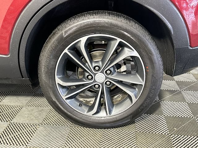Used 2022 Buick Encore GX Essence FWD image 29