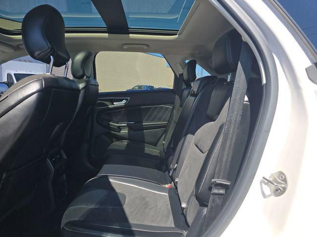 Used 2017 Ford Edge Sport w/ Equipment Group 401A AWD/4WD image 16