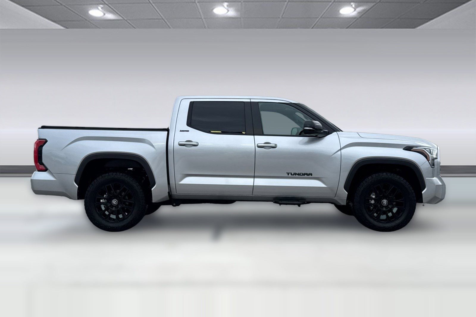 Certified 2025 Toyota Tundra Limited image 2