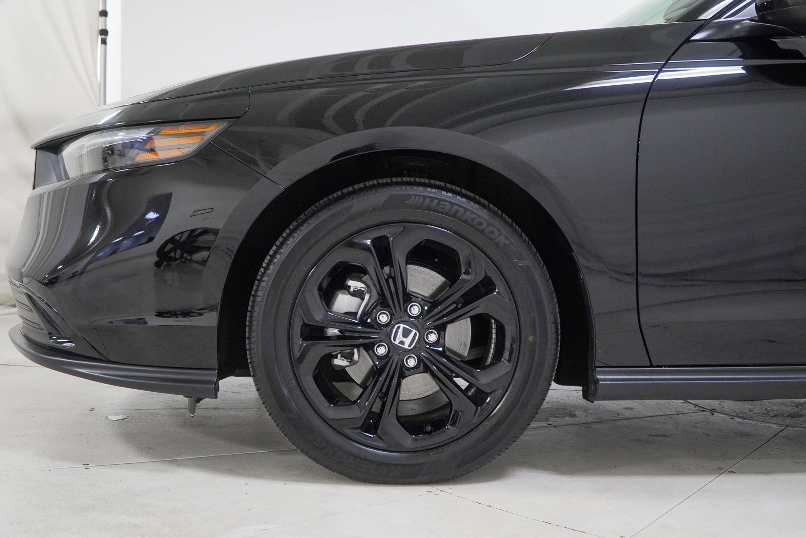 Certified 2025 Honda Accord SE image 16