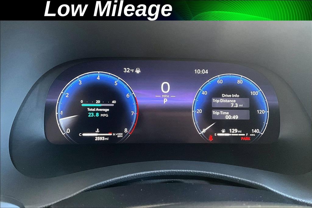 Used 2026 Toyota Highlander Platinum image 2