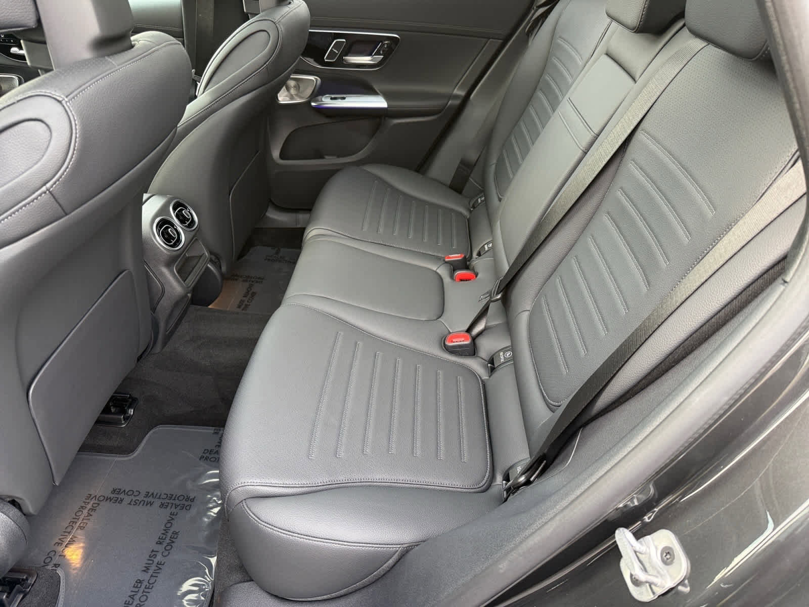 New 2026 Mercedes-Benz GLC 300 4MATIC image 11